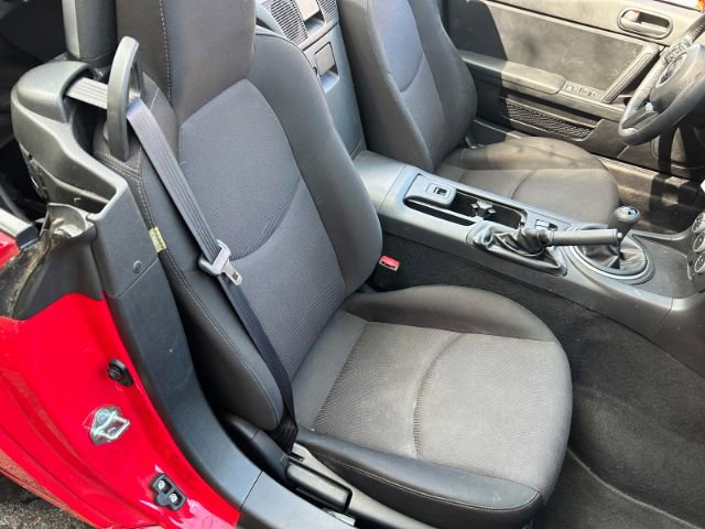 Used 2014 MAZDA MX-5 Miata Sport w/ Convenience Package image 24