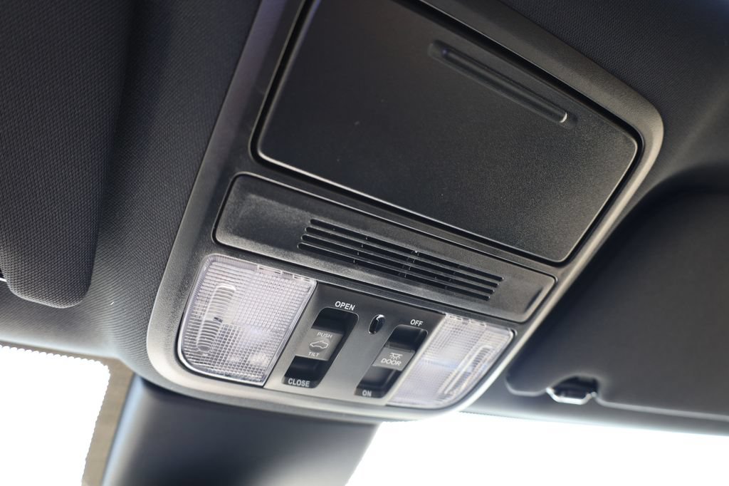 New 2026 Honda Odyssey Sport-L image 24