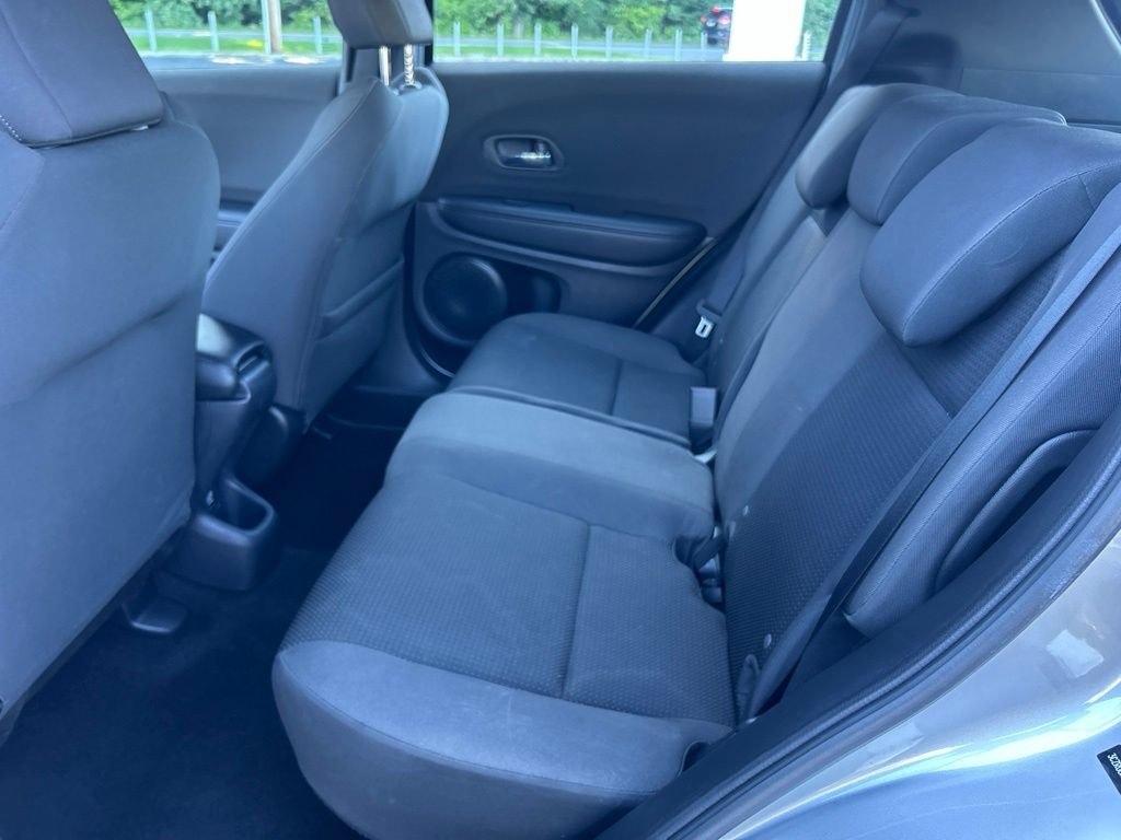 Used 2019 Honda HR-V Sport image 25