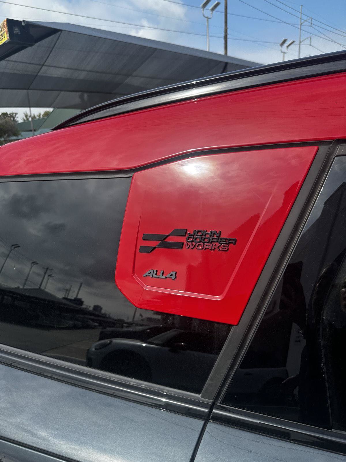 Certified 2025 MINI Cooper Countryman John Cooper Works w/ Comfort Package Max AWD/4WD image 5