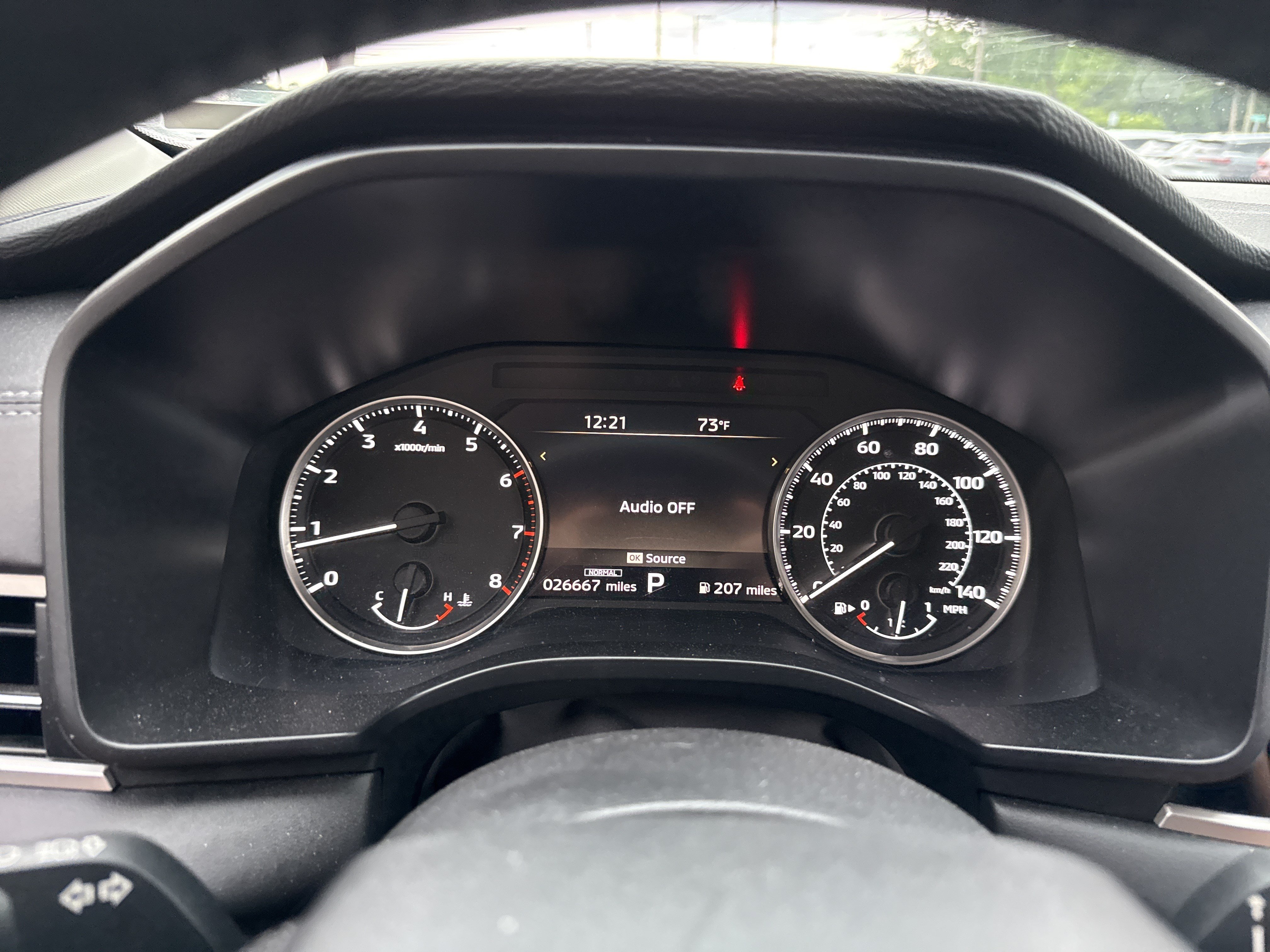 Used 2025 Mitsubishi Outlander SE AWD/4WD image 4