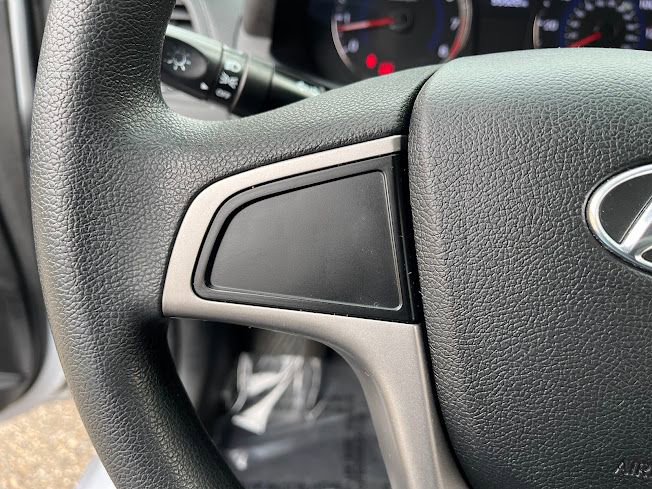 Used 2017 Hyundai Accent SE image 14