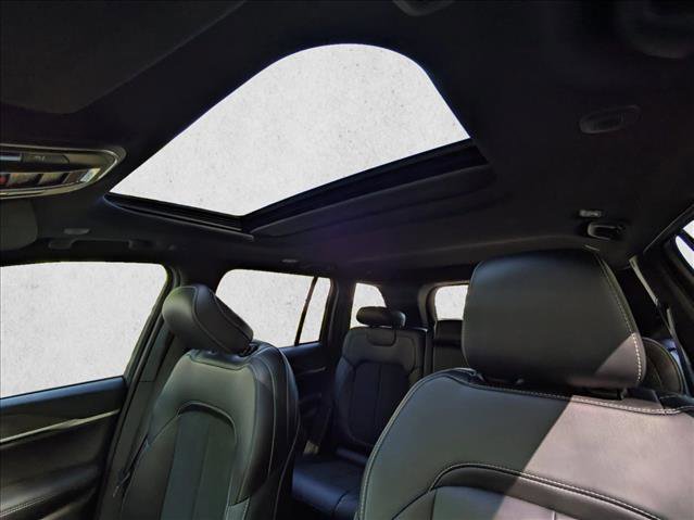 New 2026 Jeep Grand Cherokee Altitude image 17