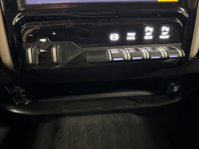 Used 2024 RAM 2500 Laramie w/ Safety Group AWD/4WD image 29