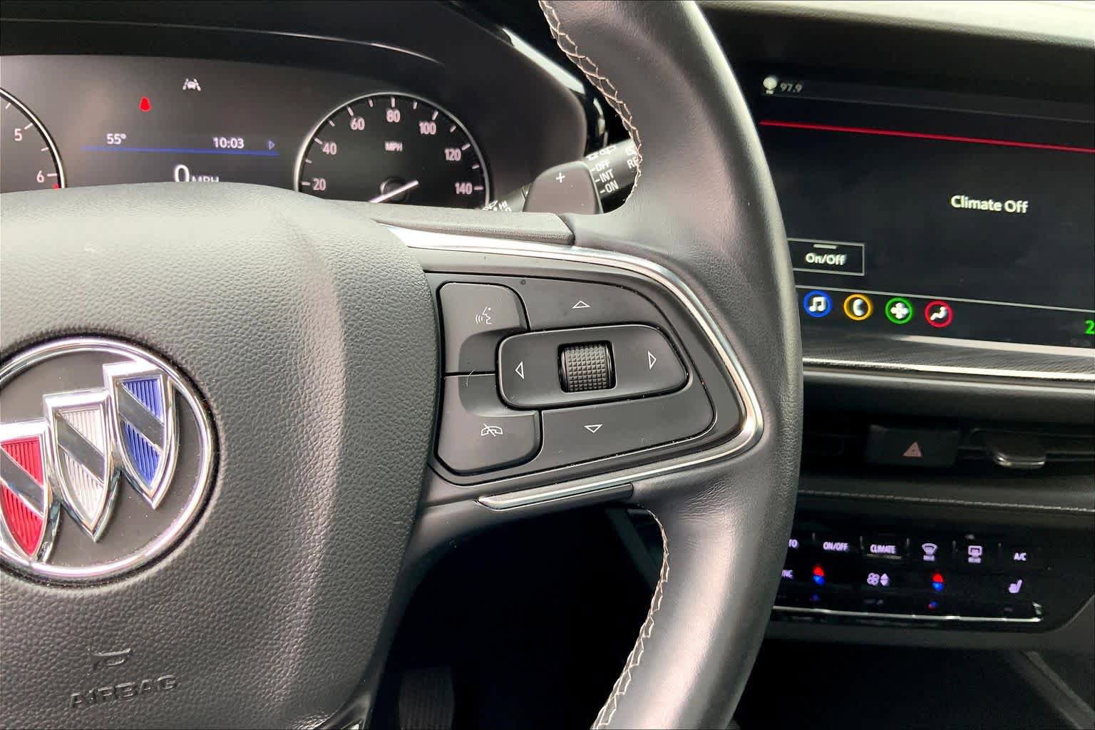 Used 2022 Buick Envision Preferred FWD image 24