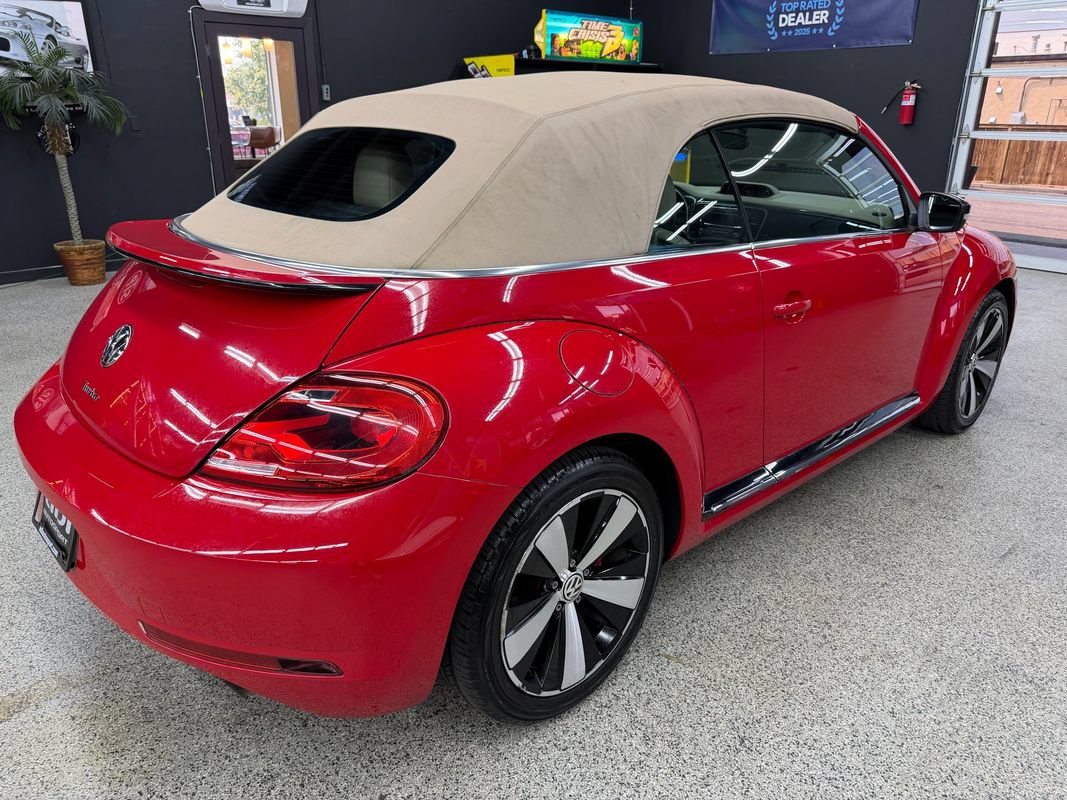 Used 2013 Volkswagen Beetle 2.0T FWD image 5