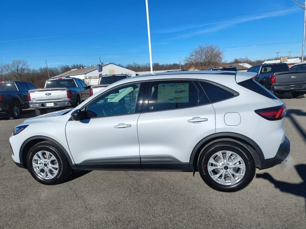 New 2026 Ford Escape Active w/ Cold Weather Package image 2