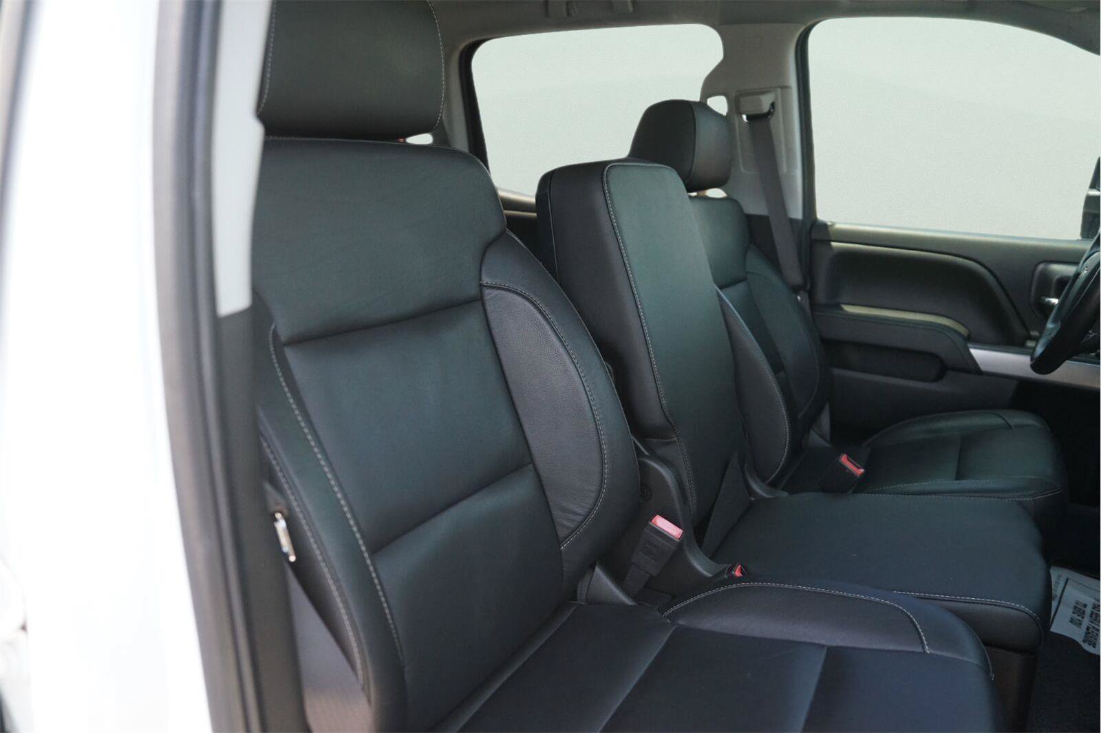 Used 2015 Chevrolet Silverado 2500 LT w/ LT Convenience Package AWD/4WD image 19