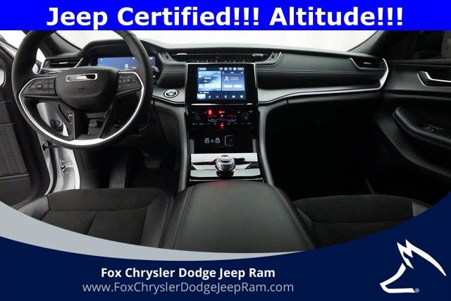 Certified 2023 Jeep Grand Cherokee L Laredo image 5