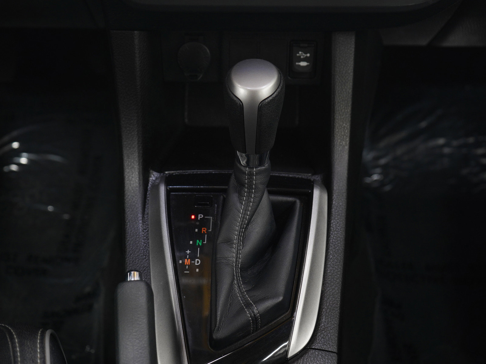 Used 2015 Toyota Corolla S image 18