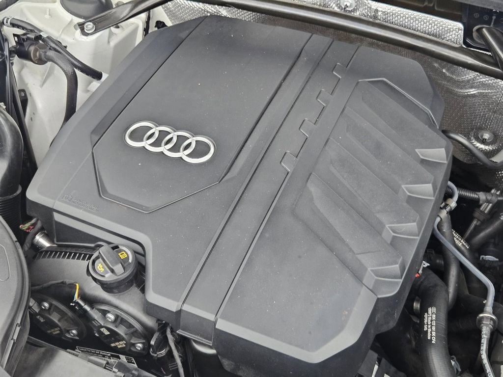 Used 2021 Audi Q5 2.0T Premium w/ Convenience Package image 39