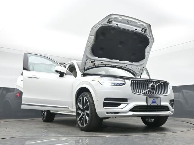 Used 2023 Volvo XC90 B5 Plus w/ Protection Package Premier AWD/4WD image 53