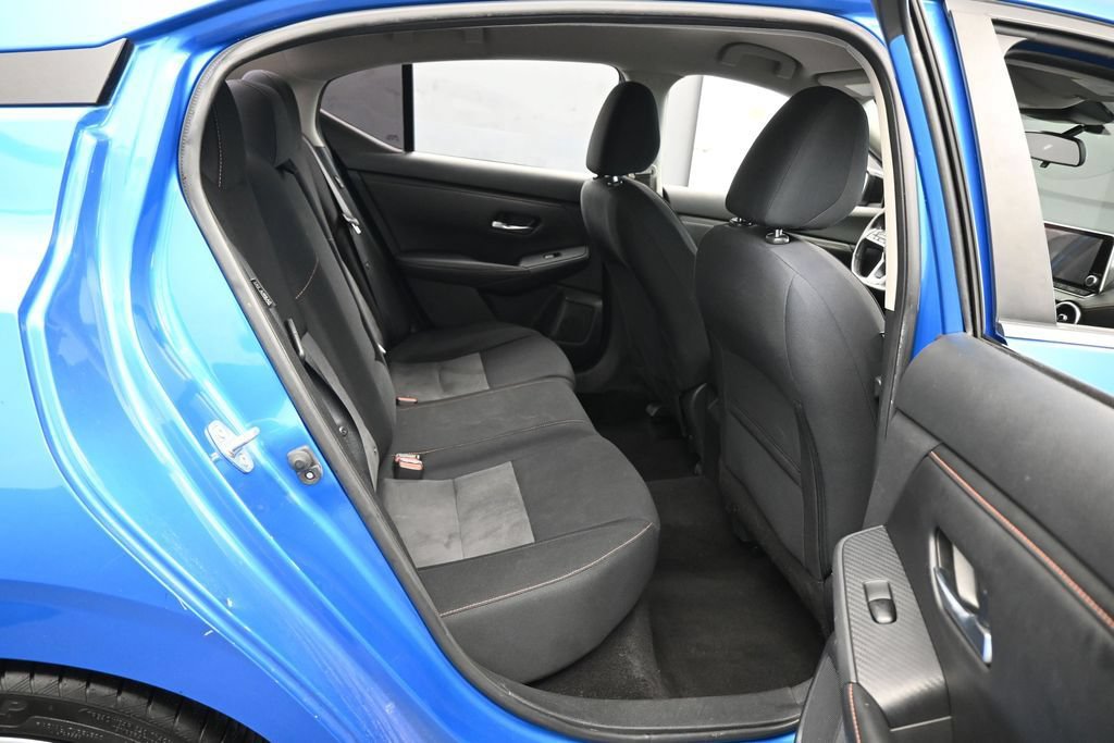 Used 2021 Nissan Sentra SR FWD image 32