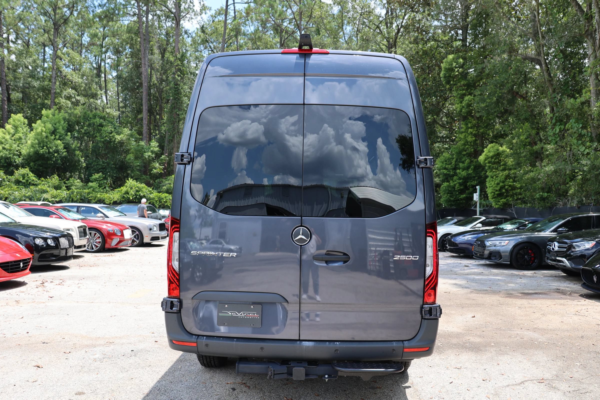 Used 2025 Mercedes-Benz Sprinter 2500 image 33