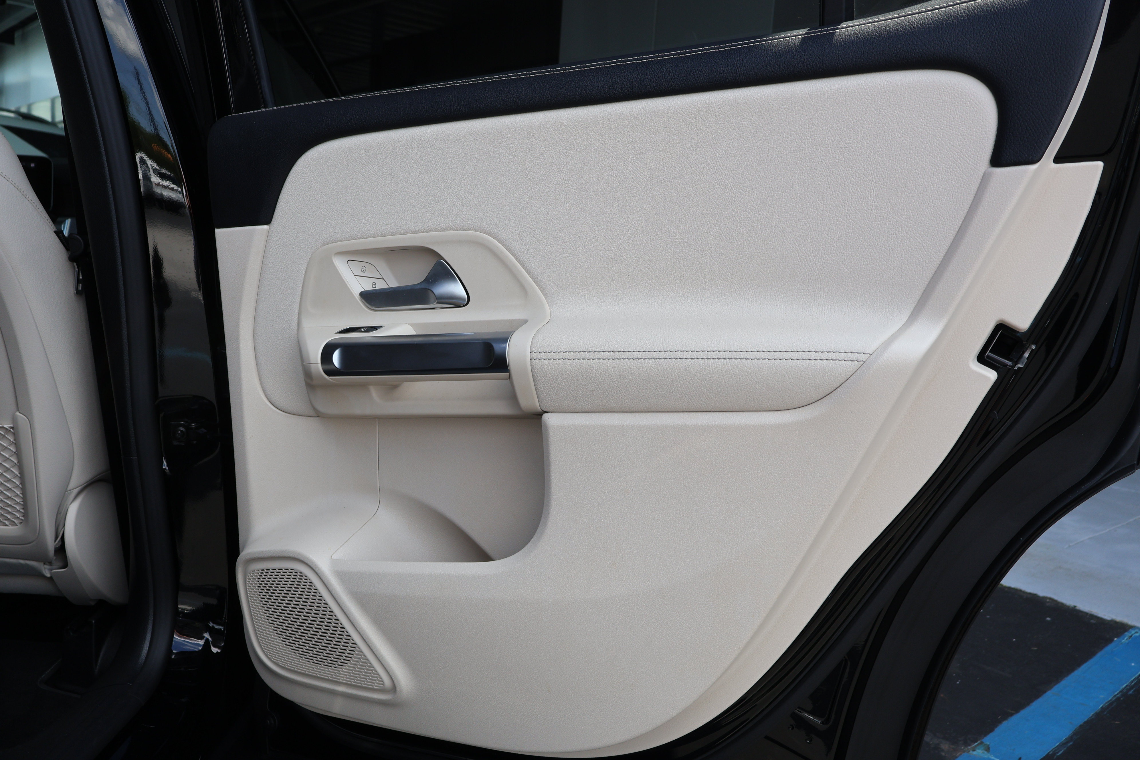 Certified 2021 Mercedes-Benz GLB 250 image 24