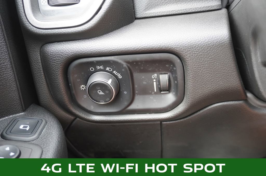 Used 2023 RAM 3500 Tradesman image 24