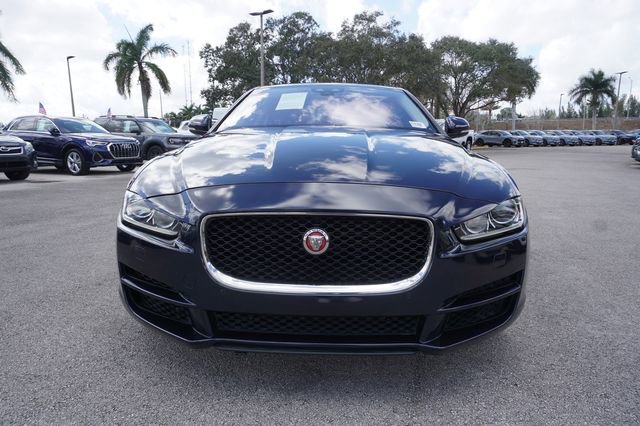 Used 2018 Jaguar XE Prestige image 20