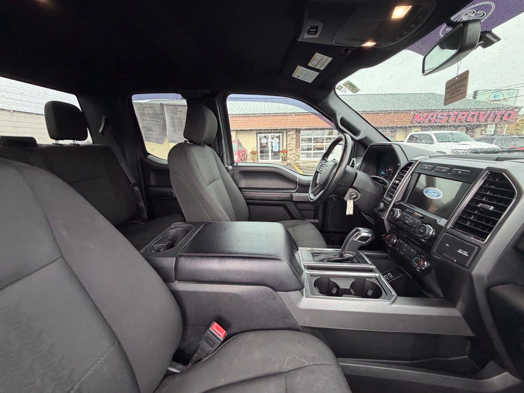 Used 2018 Ford F150 XLT w/ Equipment Group 302A Luxury AWD/4WD image 16
