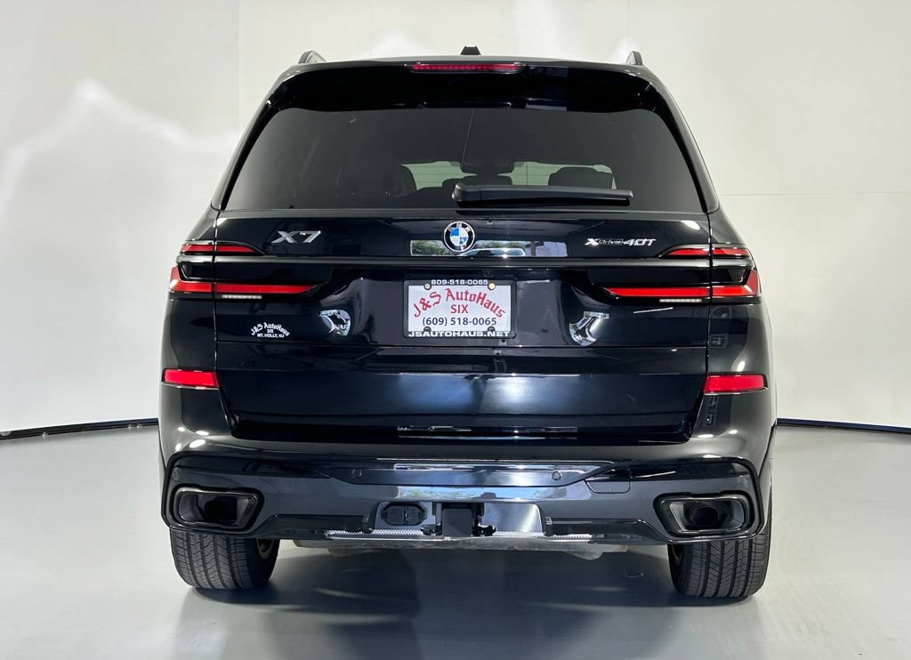 Used 2026 BMW X7 xDrive40i AWD/4WD image 7