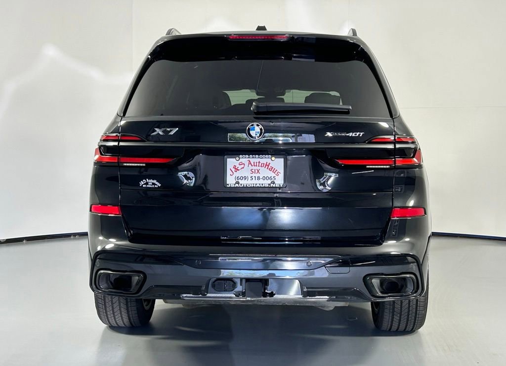 Used 2026 BMW X7 xDrive40i AWD/4WD image 7