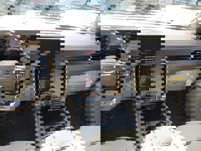 New 2026 GMC Yukon Denali image 14