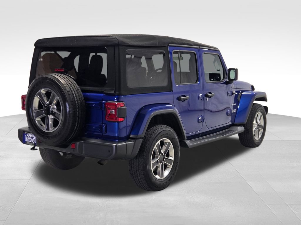 Used 2018 Jeep Wrangler Unlimited Sahara w/ Dual Top Group image 18