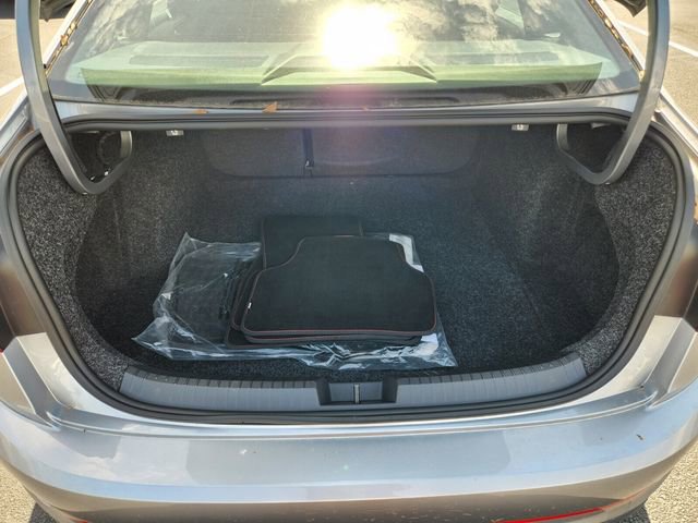 Used 2021 Volkswagen Jetta GLI image 17