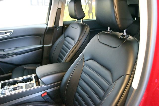 Used 2024 Ford Edge SEL w/ Convenience Package image 19