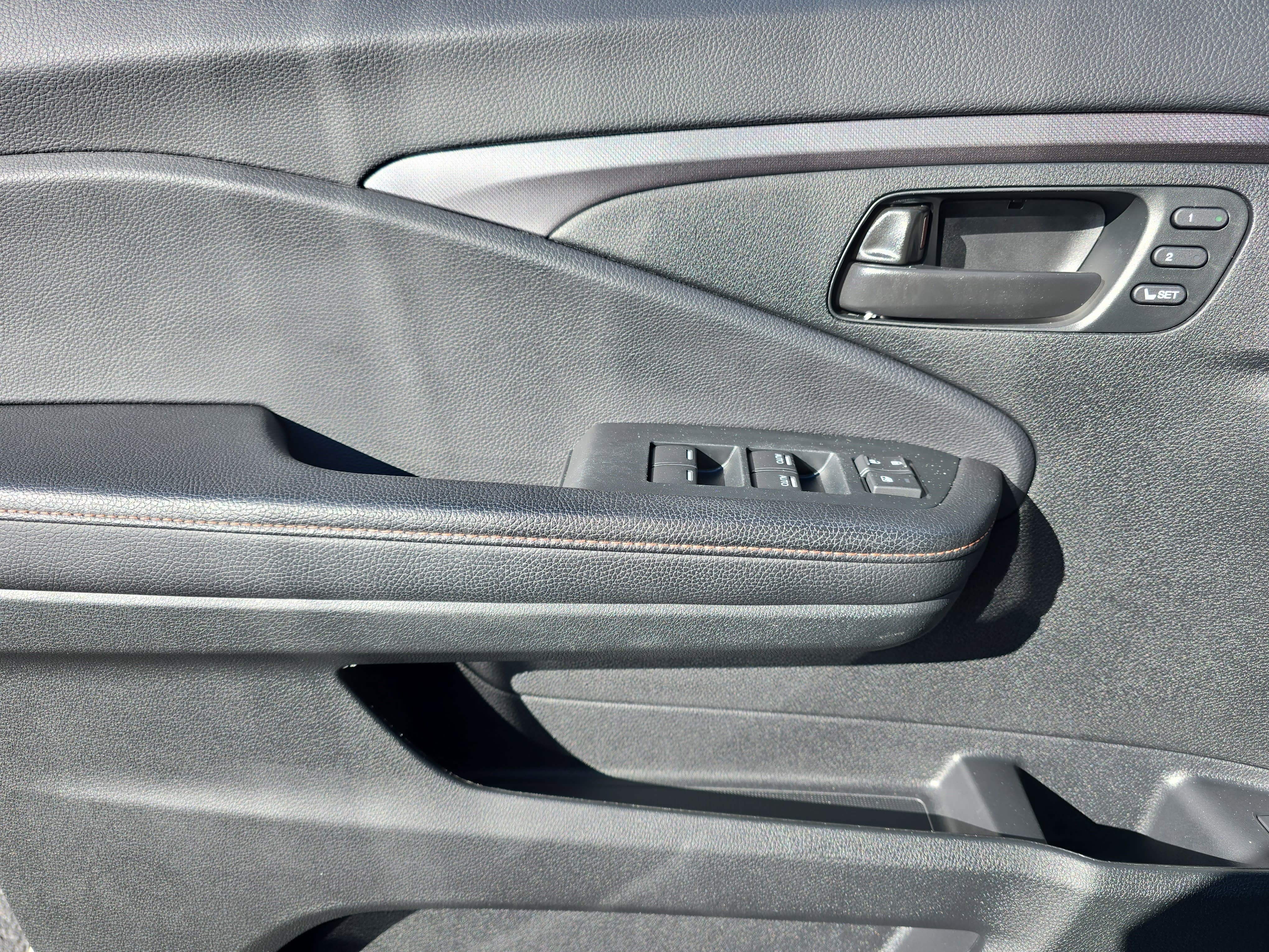 Used 2023 Honda Passport TrailSport image 24