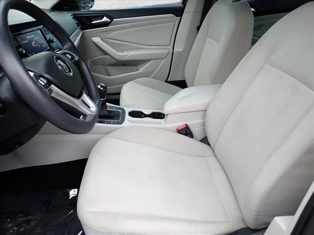 Used 2019 Volkswagen Jetta S w/ Driver Assistance Package FWD image 9