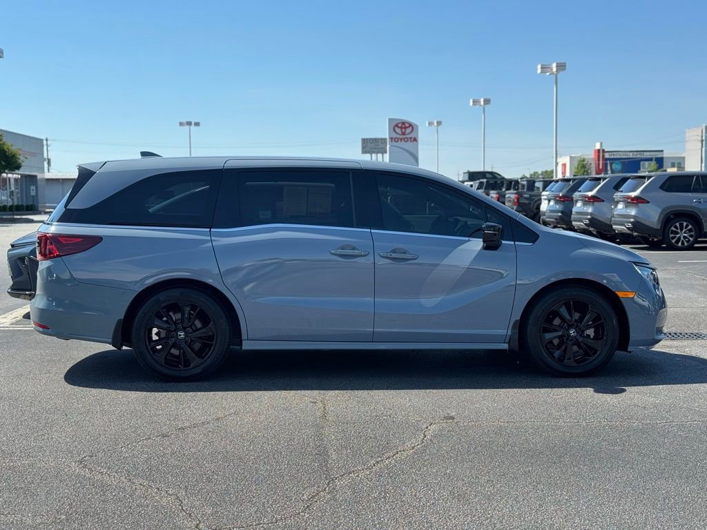 Used 2023 Honda Odyssey Sport image 7