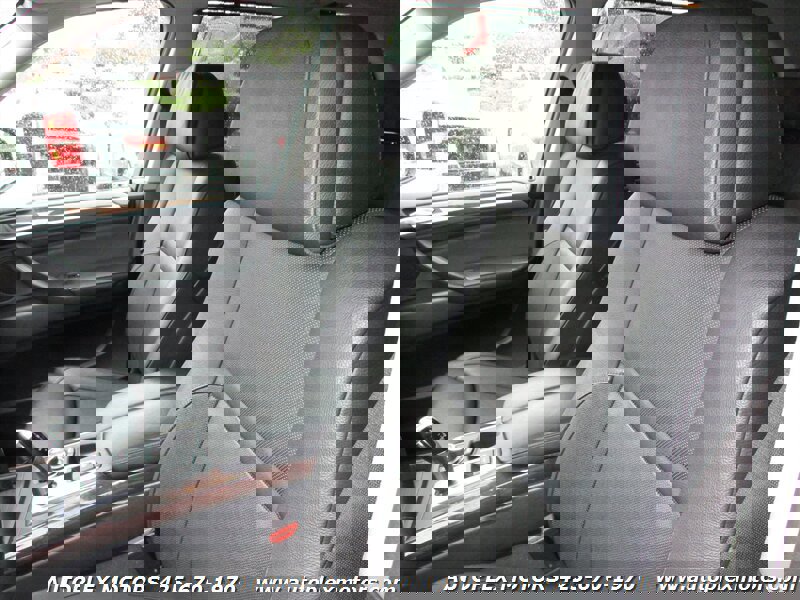 Used 2011 BMW X5 xDrive35d image 23