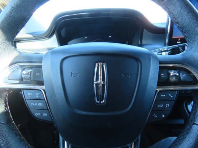 Certified 2022 Lincoln Nautilus FWD image 25