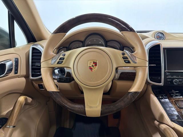 Used 2014 Porsche Cayenne Diesel AWD/4WD image 30