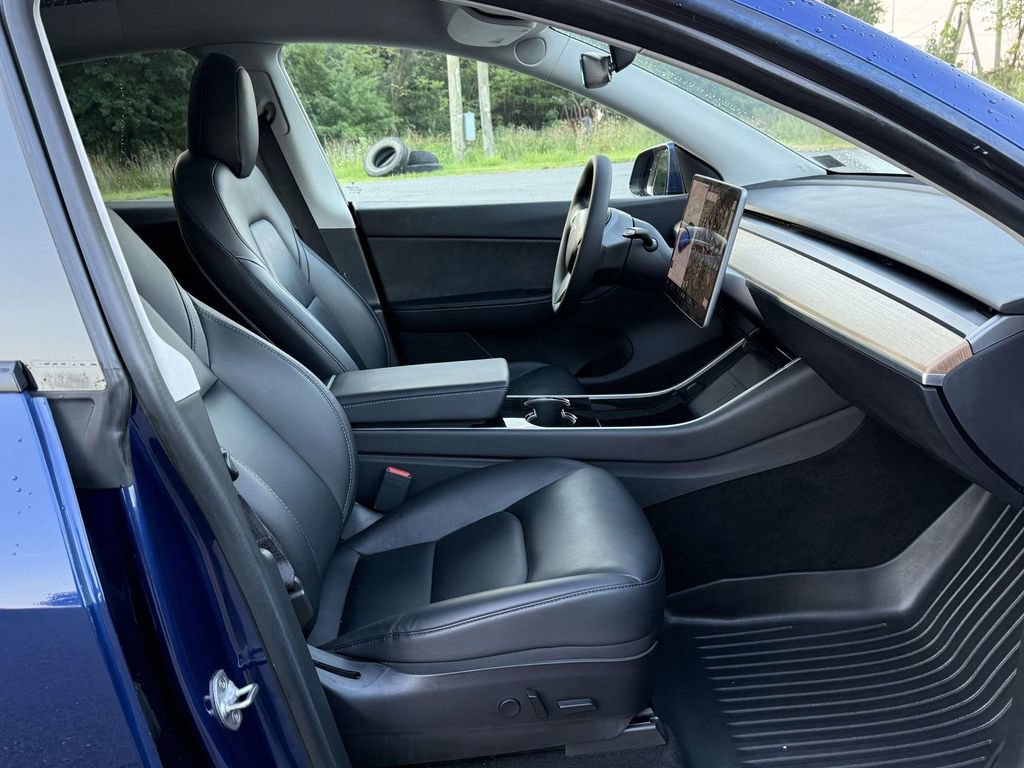 Used 2020 Tesla Model Y Long Range AWD/4WD image 13