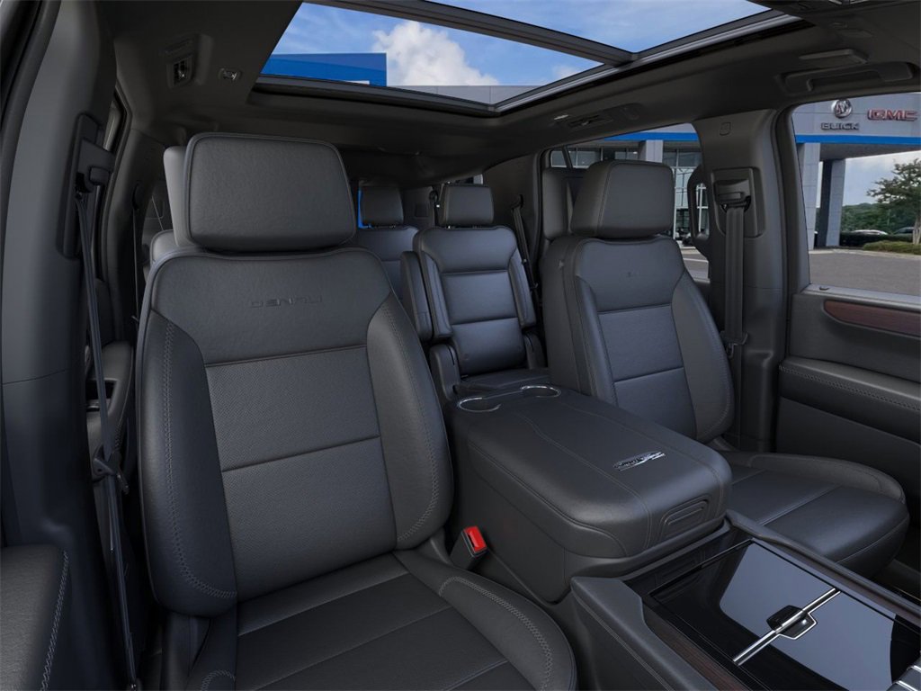 New 2026 GMC Yukon Denali w/ Denali Reserve Package image 16