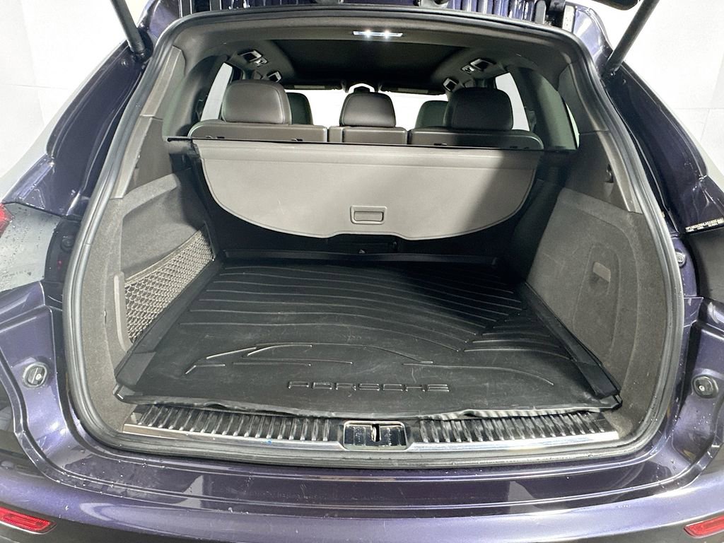 Used 2017 Porsche Cayenne S AWD/4WD image 31