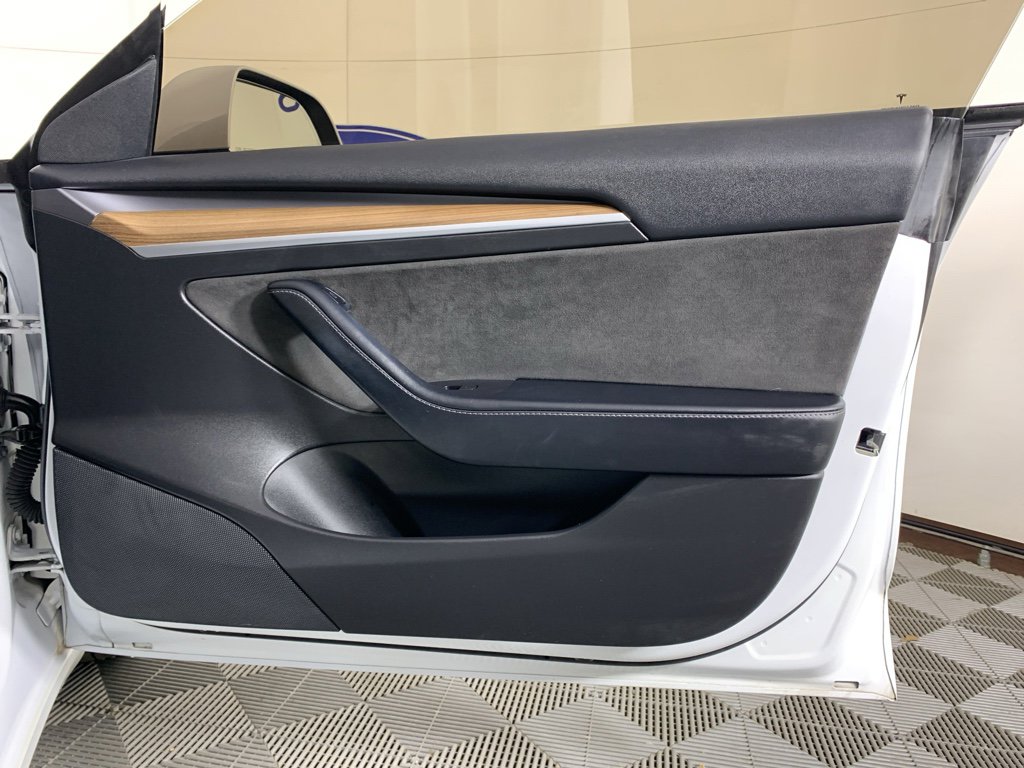 Used 2022 Tesla Model 3 Performance image 31