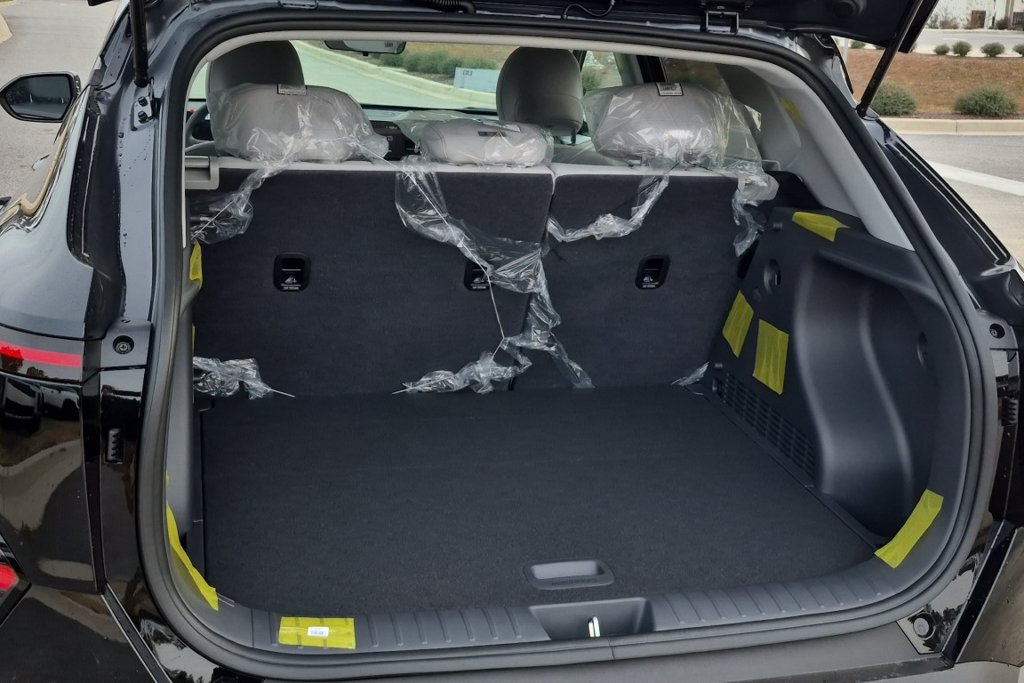 New 2027 Hyundai Kona SEL Sport FWD image 8
