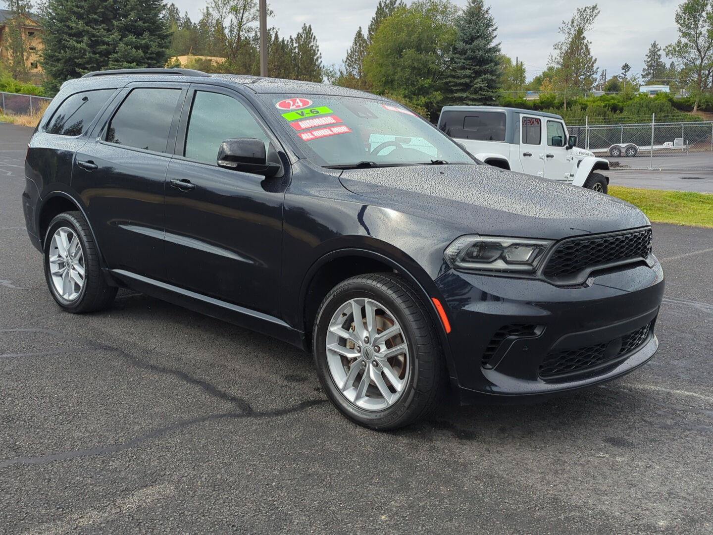 Used 2024 Dodge Durango GT AWD/4WD image 1