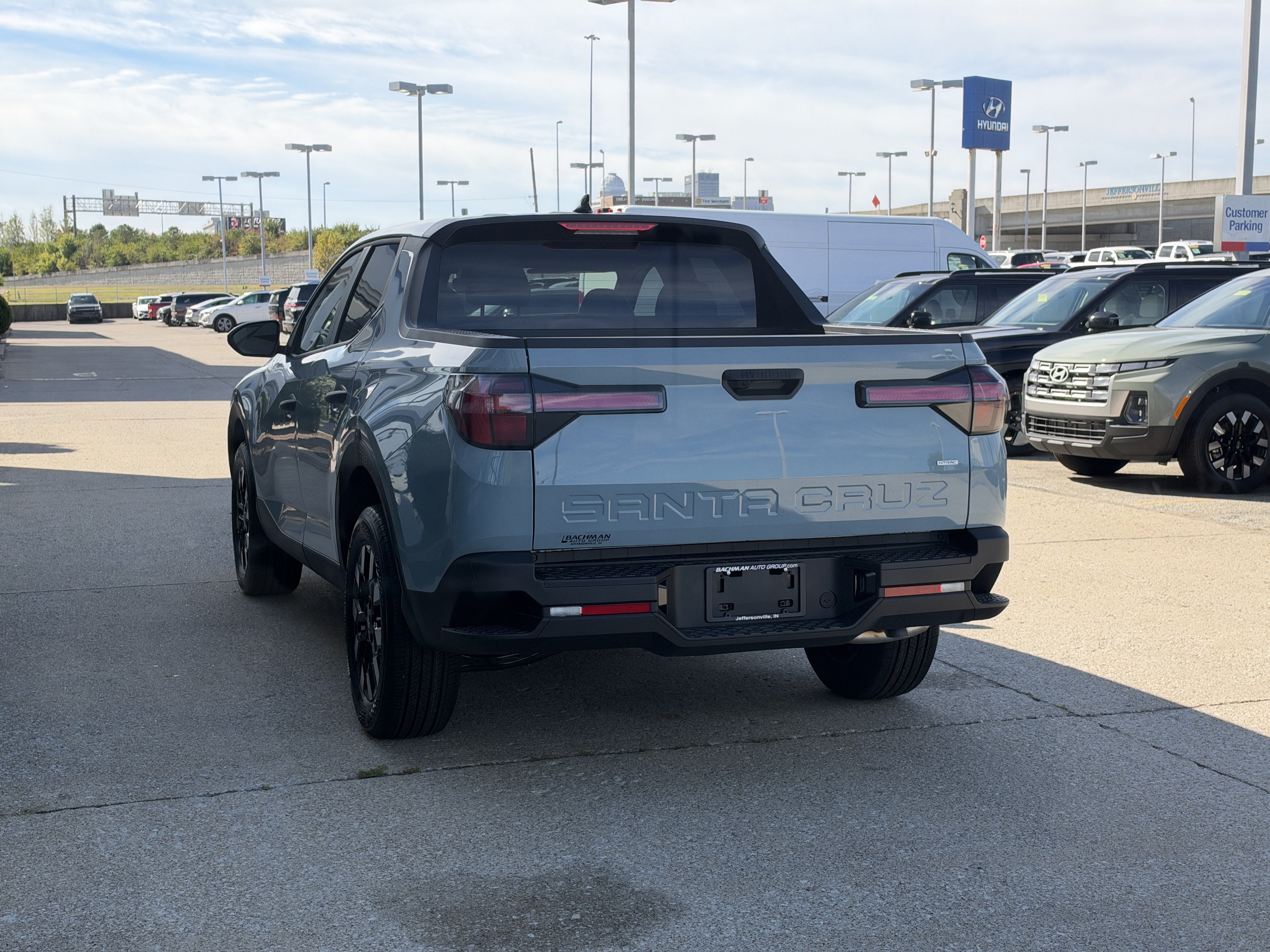 New 2027 Hyundai Santa Cruz SE AWD/4WD image 7
