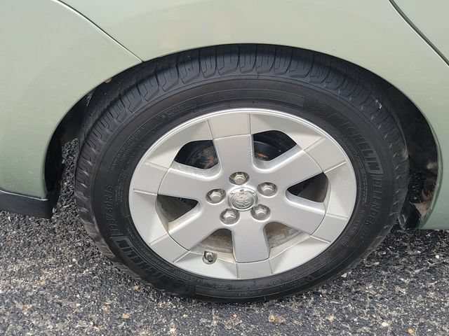 Used 2009 Toyota Prius w/ Pkg 6 FWD image 26