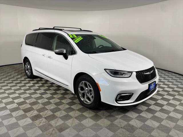 Certified 2023 Chrysler Pacifica Limited FWD image 23