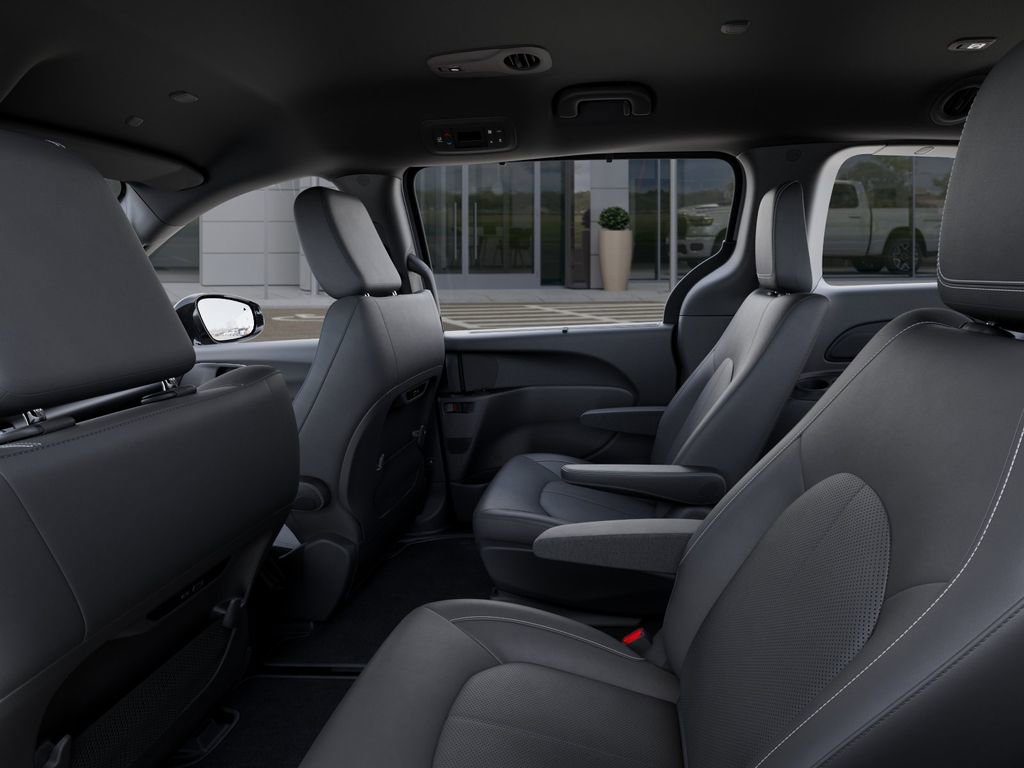 New 2026 Chrysler Pacifica Select image 23