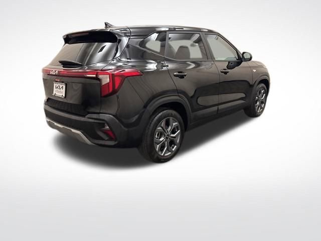 Certified 2026 Kia Seltos LX image 5