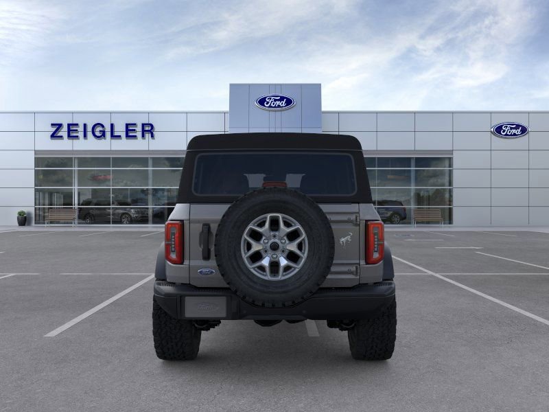 New 2025 Ford Bronco Badlands image 5