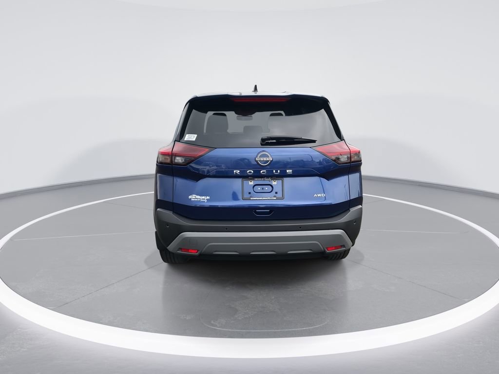 Used 2023 Nissan Rogue S image 7