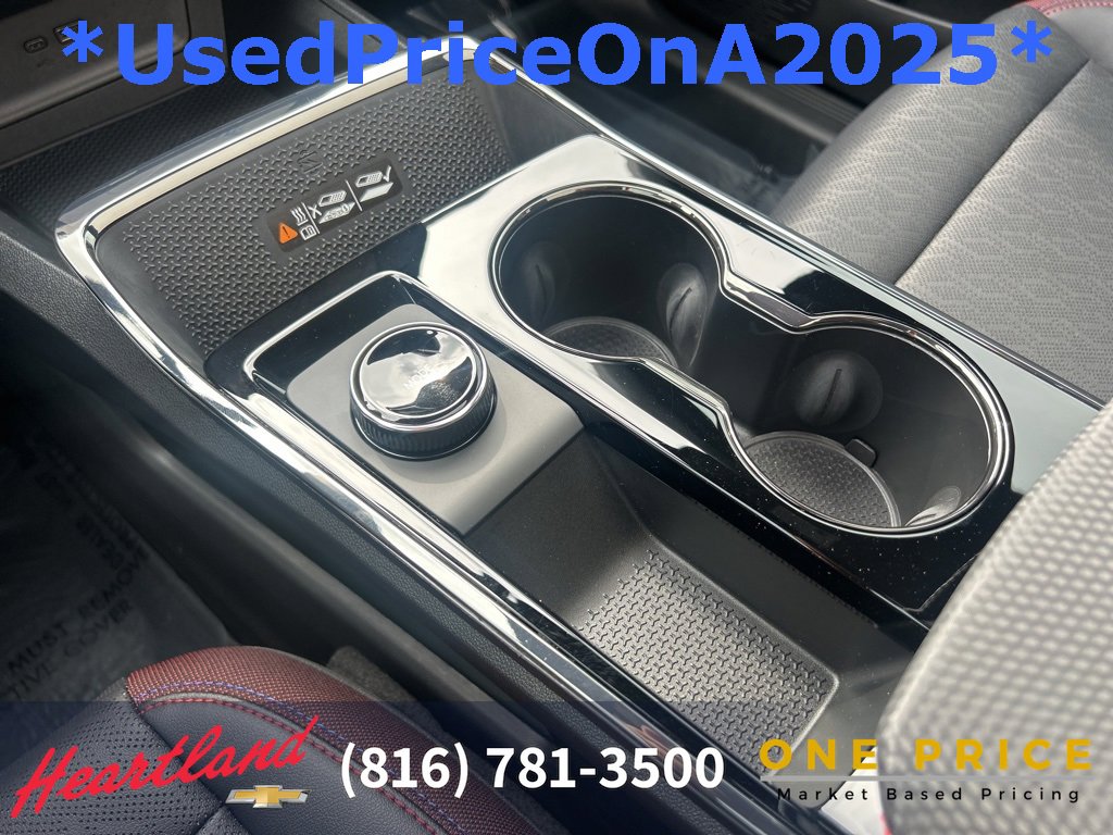 Used 2025 Chevrolet Equinox RS image 43