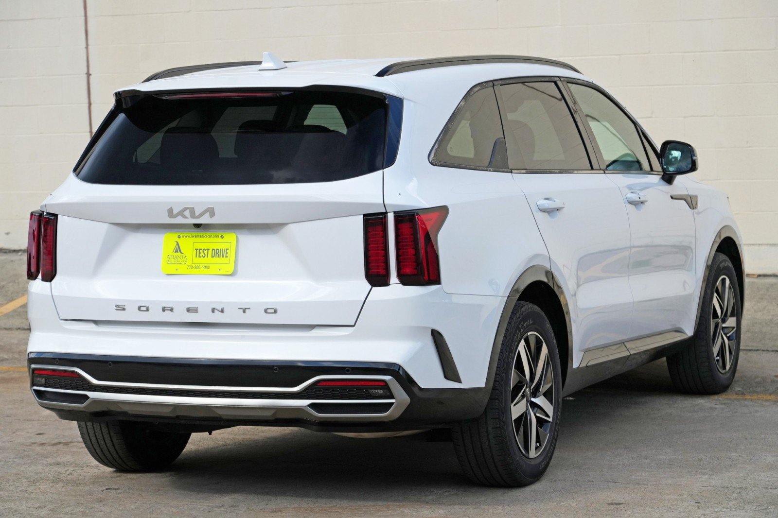 Used 2022 Kia Sorento S FWD image 48