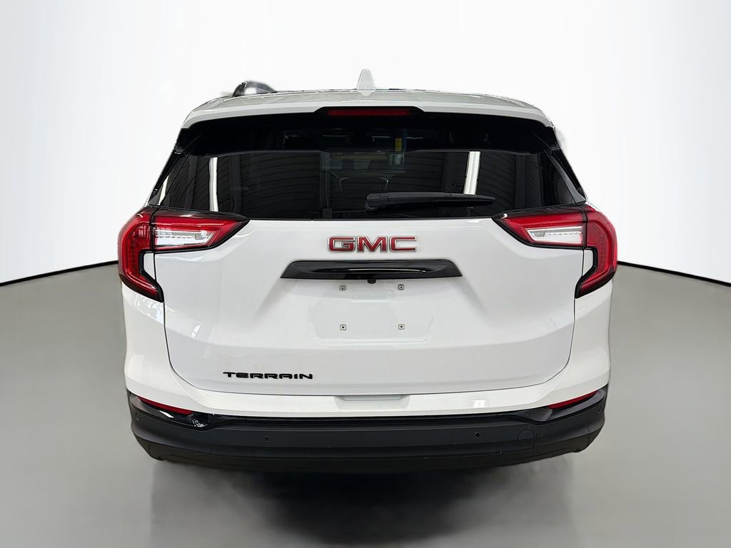 Used 2022 GMC Terrain SLE w/ Driver Convenience Package image 8